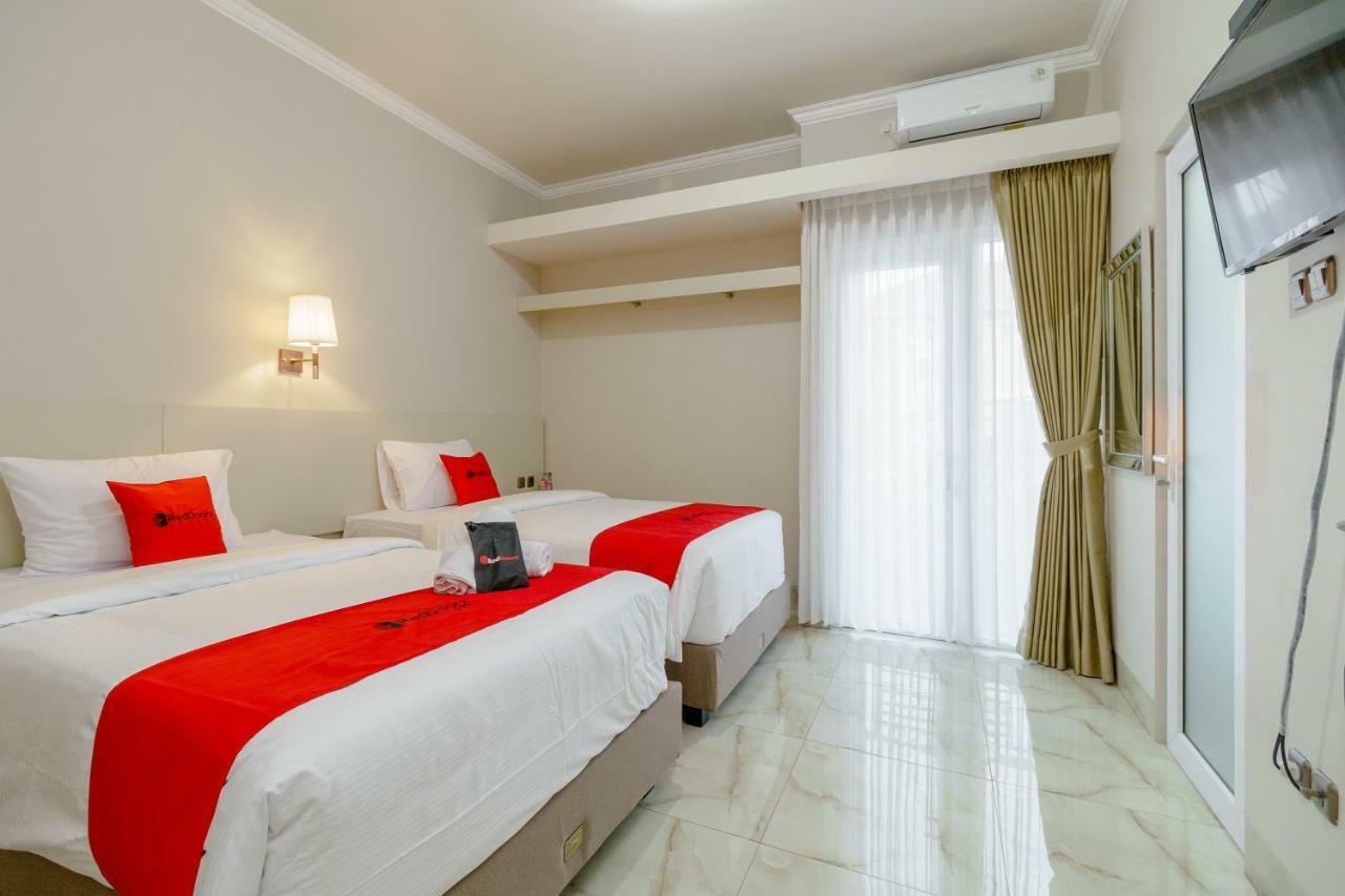 Reddoorz Near Taman Makam Pahlawan Cikutra Ξενοδοχείο Μπαντούνγκ Εξωτερικό φωτογραφία